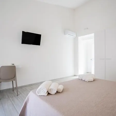 Harmonia Bed & Breakfast *