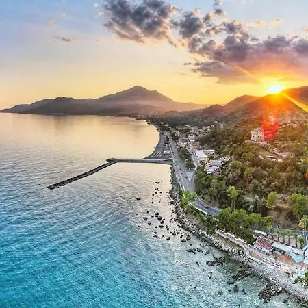 Harmonia Bed & Breakfast Capitello